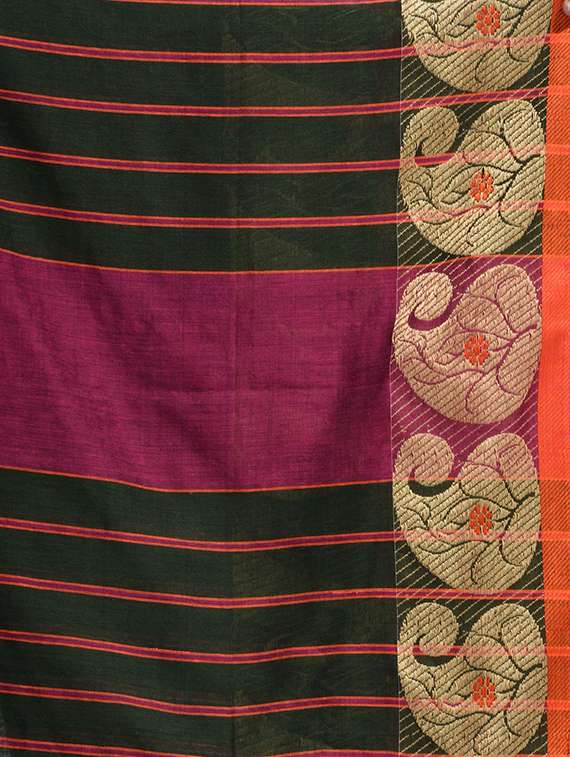 women solid with bordered handloom saree with blouse - 22079300 -  Standard Image - 4