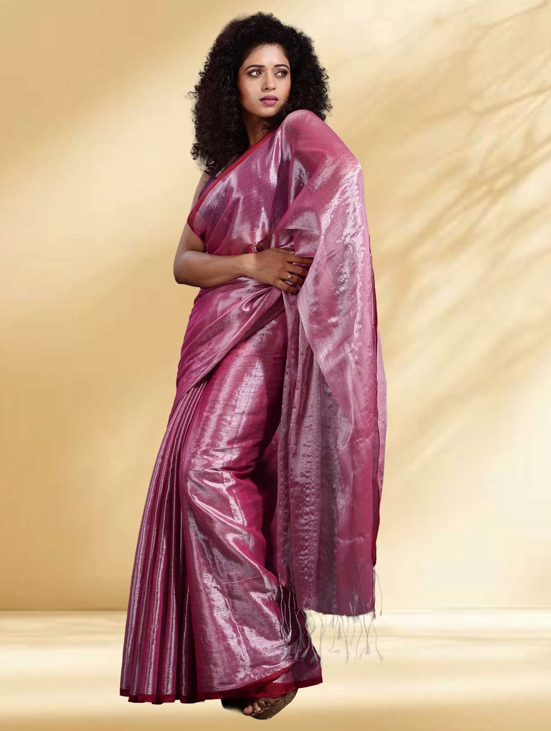 women solid handloom saree with blouse - 22079306 -  Standard Image - 1