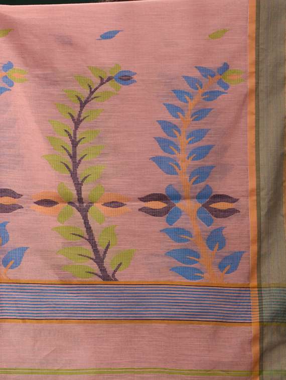 women self design handloom saree with blouse - 22079319 -  Standard Image - 4