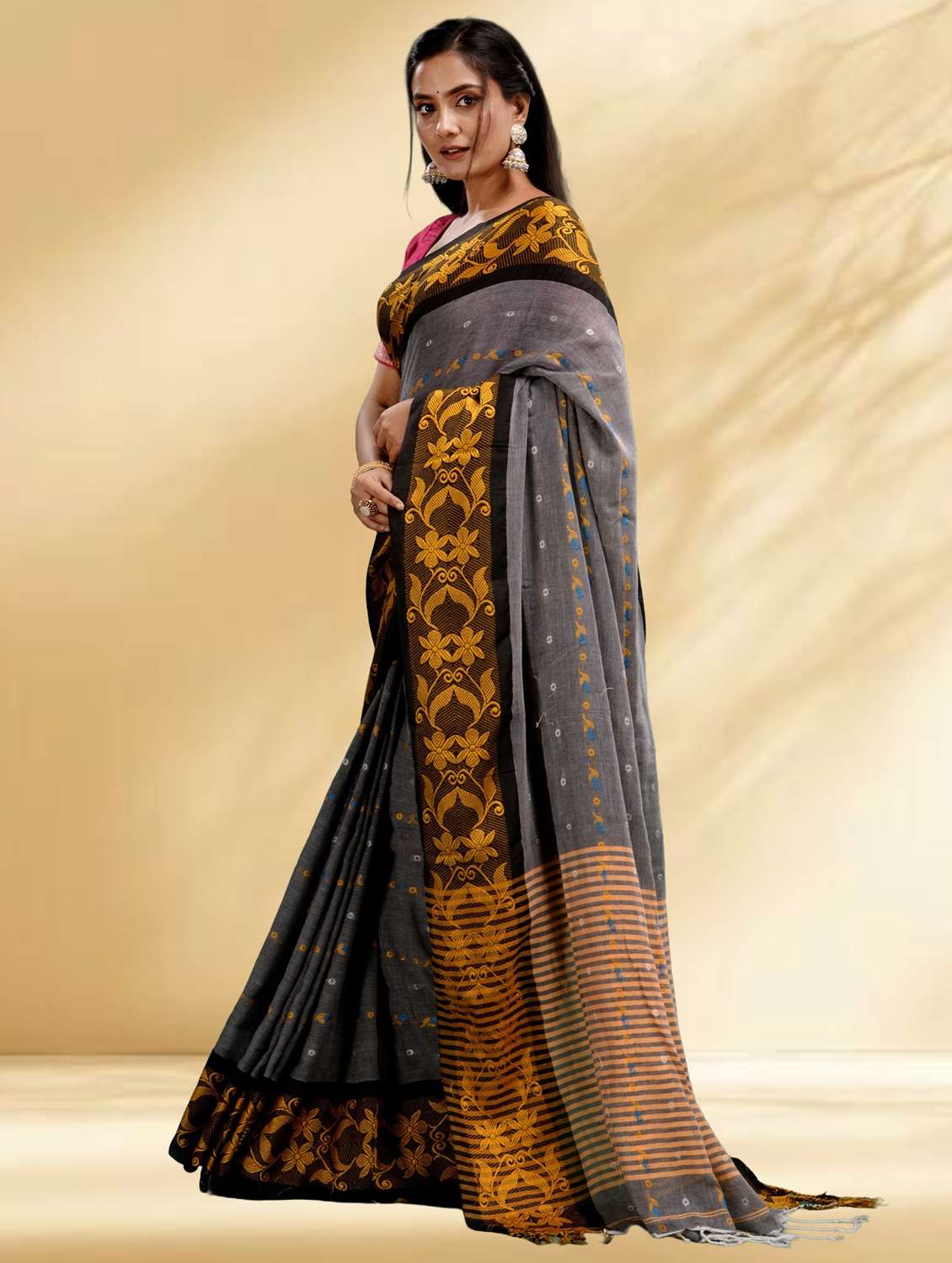 women self design handloom saree with blouse - 22079335 -  Standard Image - 1
