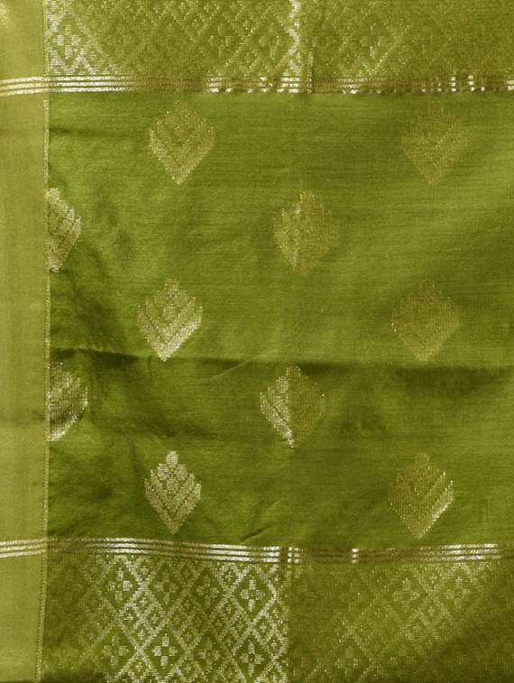 women self design handloom saree with blouse - 22079385 -  Standard Image - 4