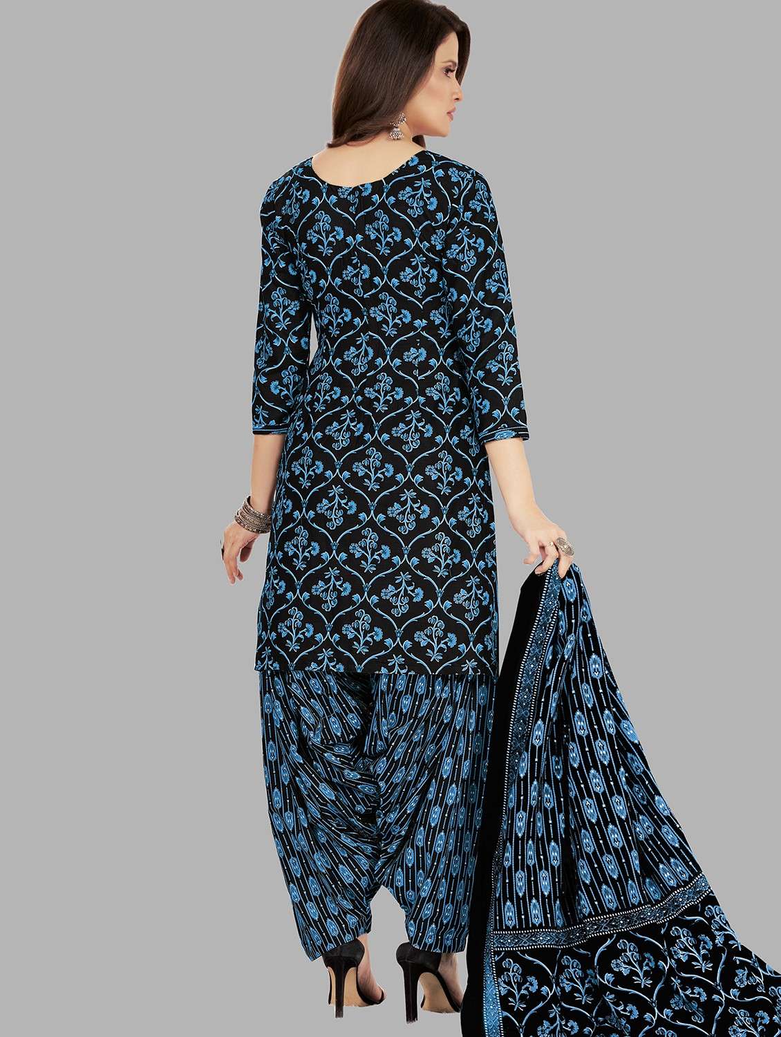 women printed unstitched salwar suit set - 22079487 -  Standard Image - 1