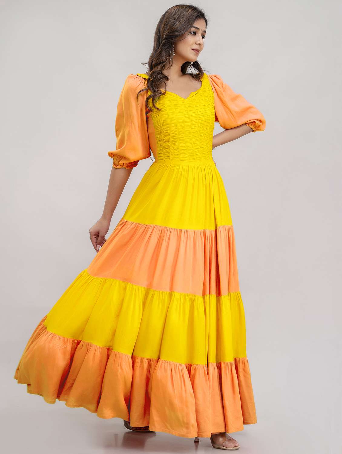 women color block puff sleeve tiered maxi dress - 22079757 - Standard Image - 1