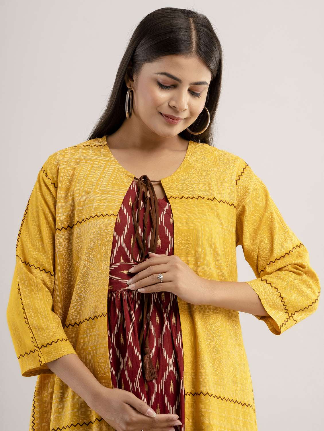 women printed tie up neck maternity wear dress - 22079794 - Standard Image - 4