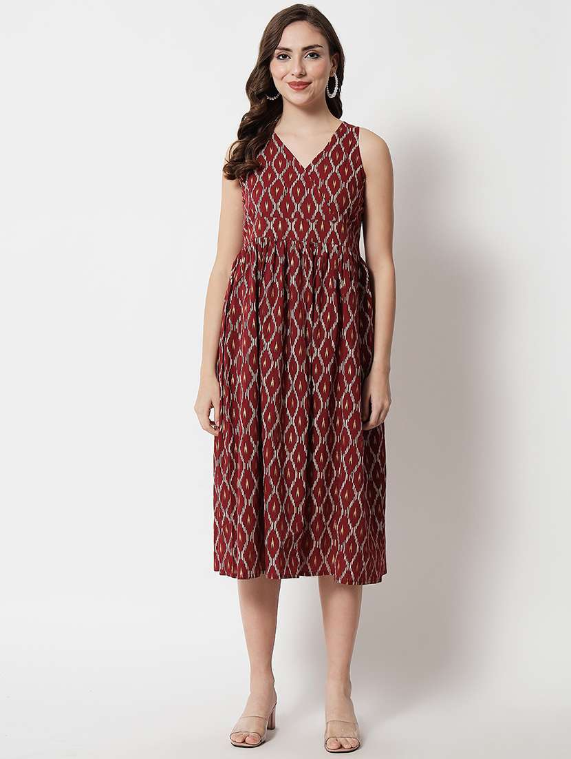 women printed three quarter sleeve ethnic dress - 22079796 - Standard Image - 4