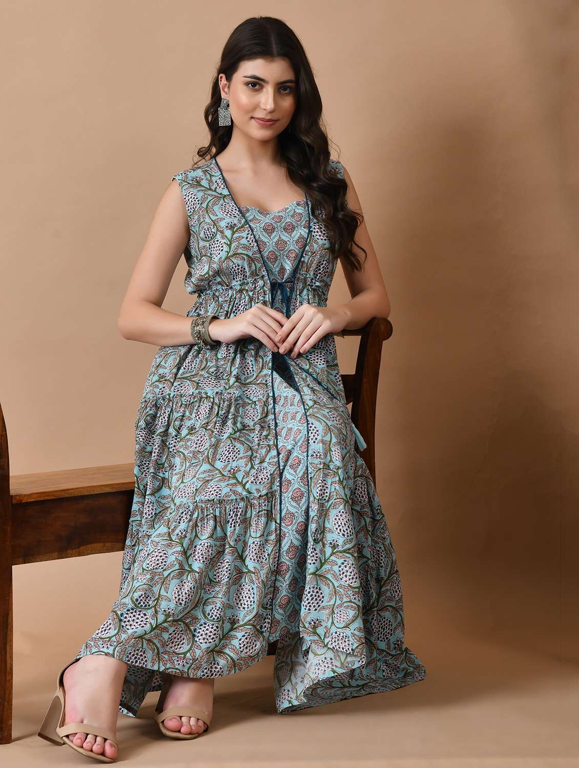 women printed sleeveless tiered ethnic dress - 22079797 - Standard Image - 4