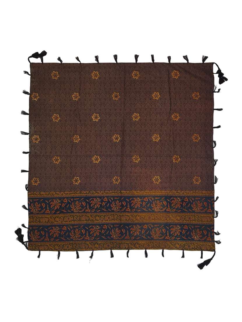 women printed scarf with tassels - 22079962 - Standard Image - 1