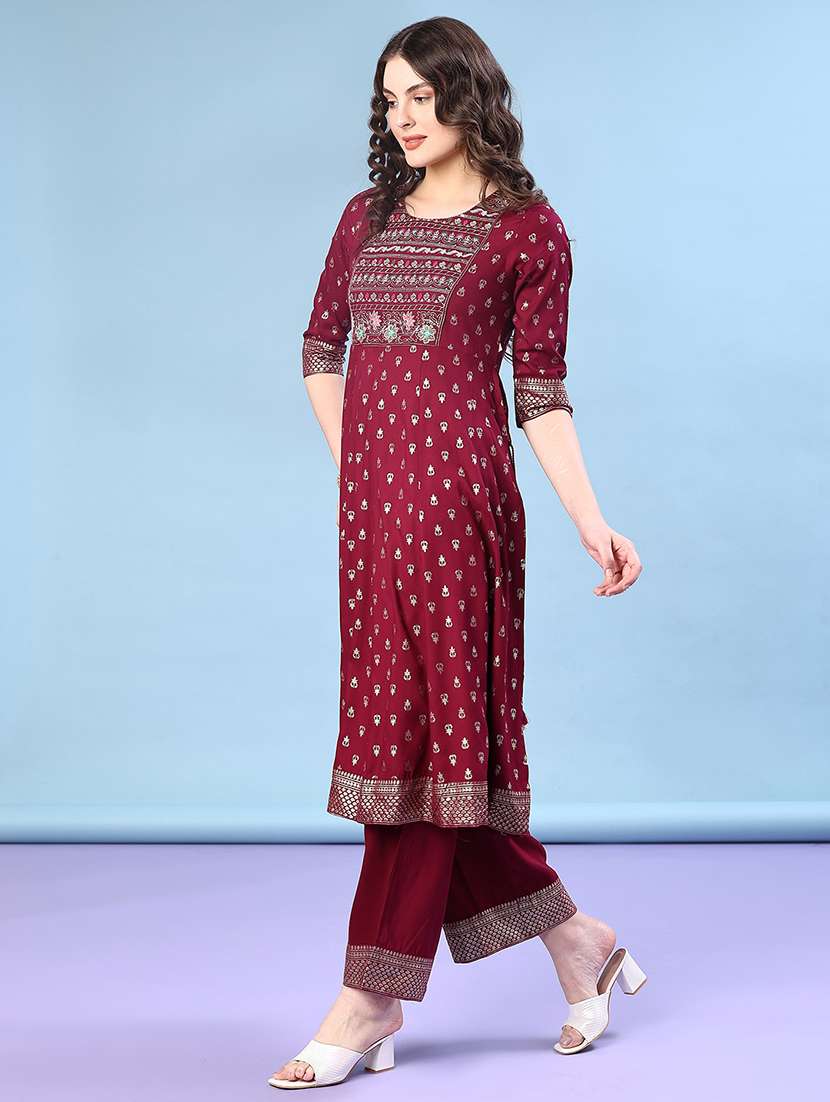women three quarter sleeve kurta and pant set - 22080156 -  Standard Image - 1