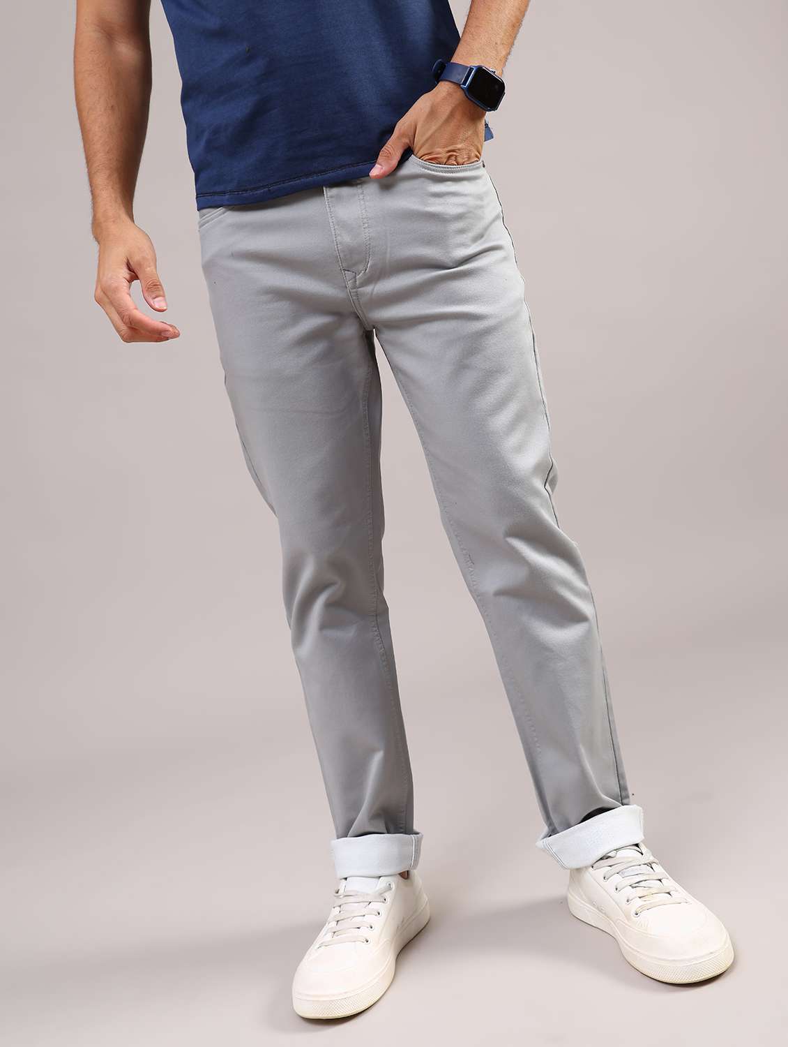 men solid mid rise slim fit jean