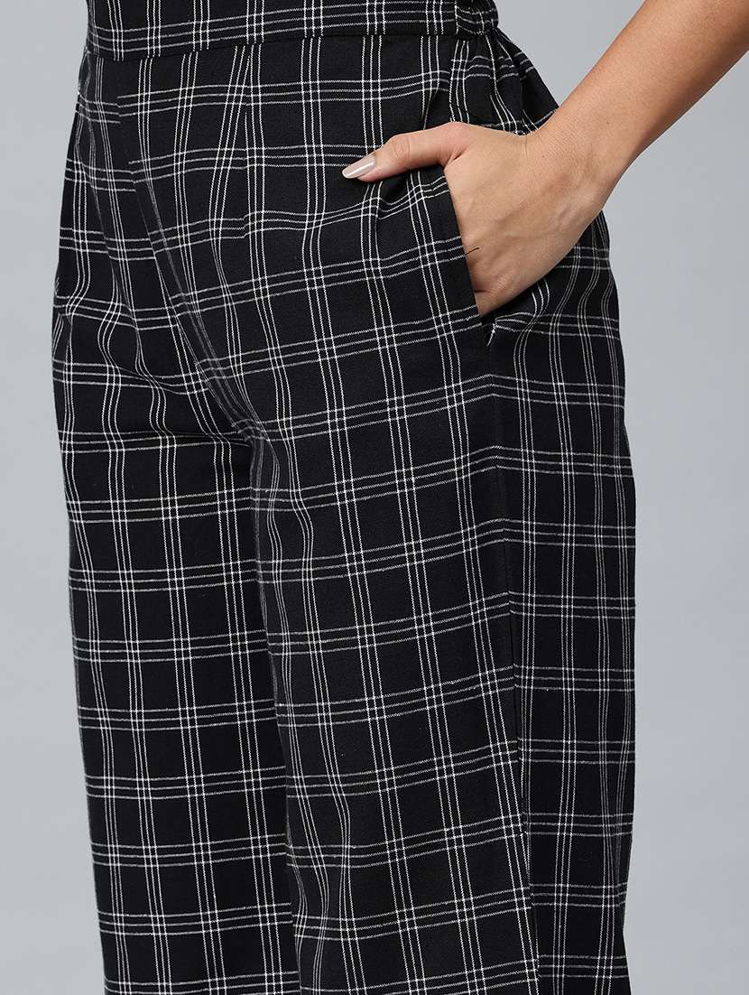 women checkered three quarter sleeve co-ord set - 22080545 - Standard Image - 4