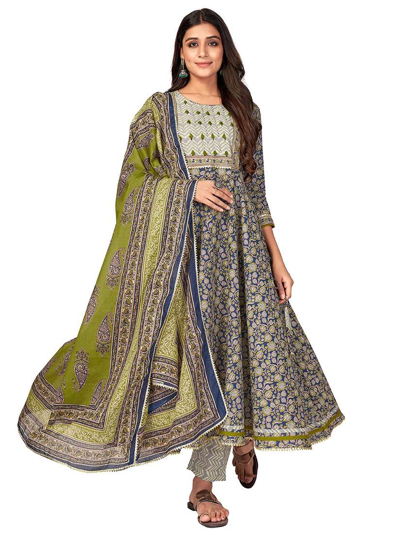 women three quarter sleeve kurta pant with dupatta set - 22080560 -  Standard Image - 1