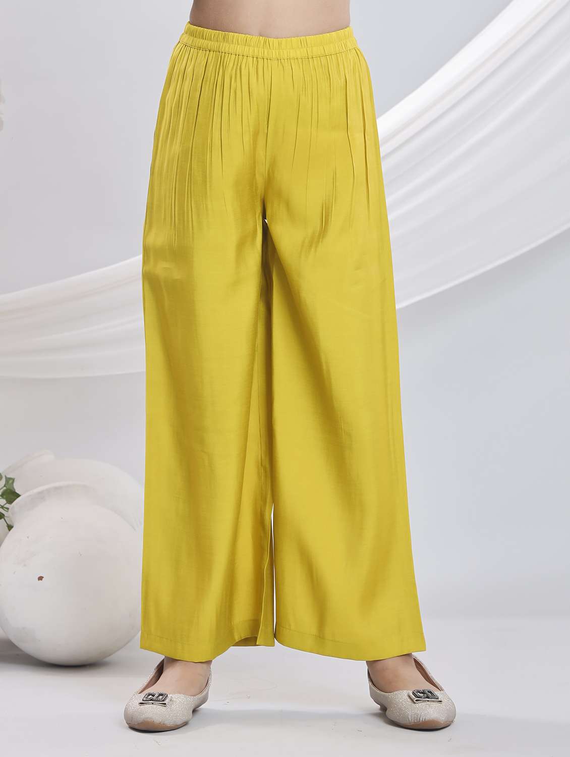 white silk blend suit set - 22080643 -  Standard Image - 4