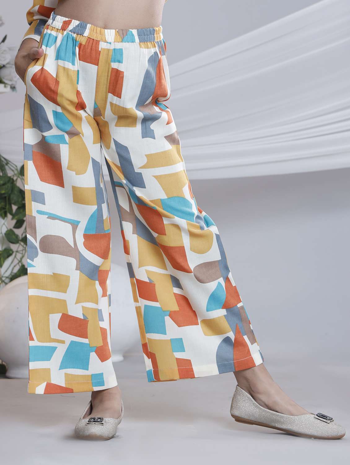 cream cotton suit set - 22080670 - Standard Image - 4