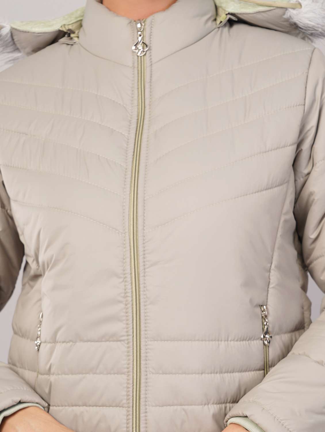 women solid long sleeve hooded quilted jacket - 22080935 -  Standard Image - 4