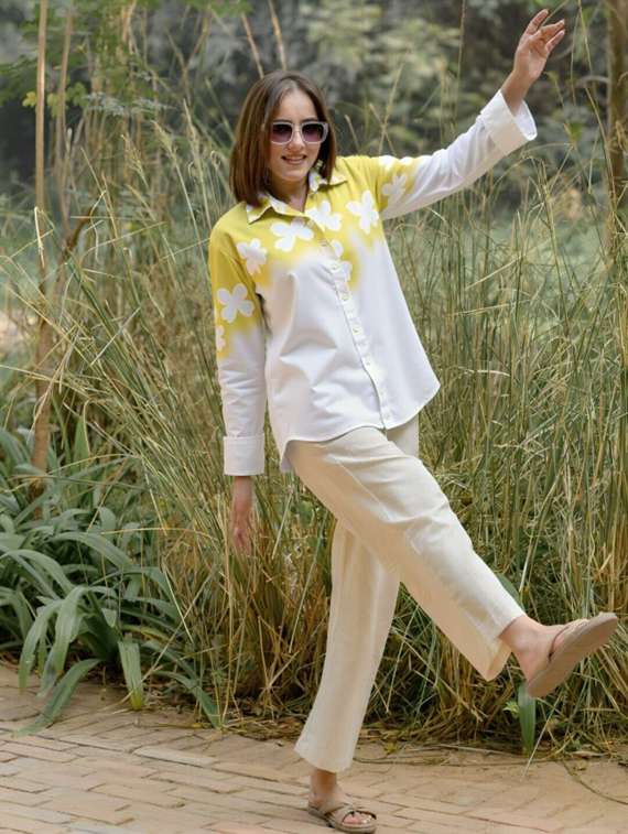 women floral print long sleeve collared shirt - 22081139 - Standard Image - 1