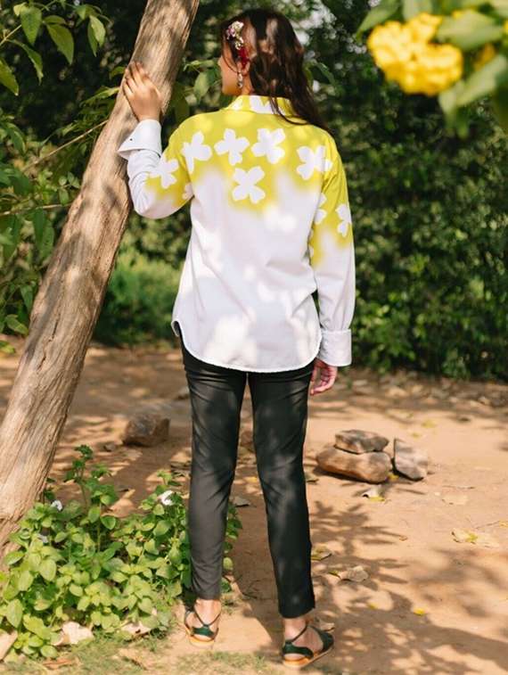 women floral print long sleeve collared shirt - 22081151 - Standard Image - 1