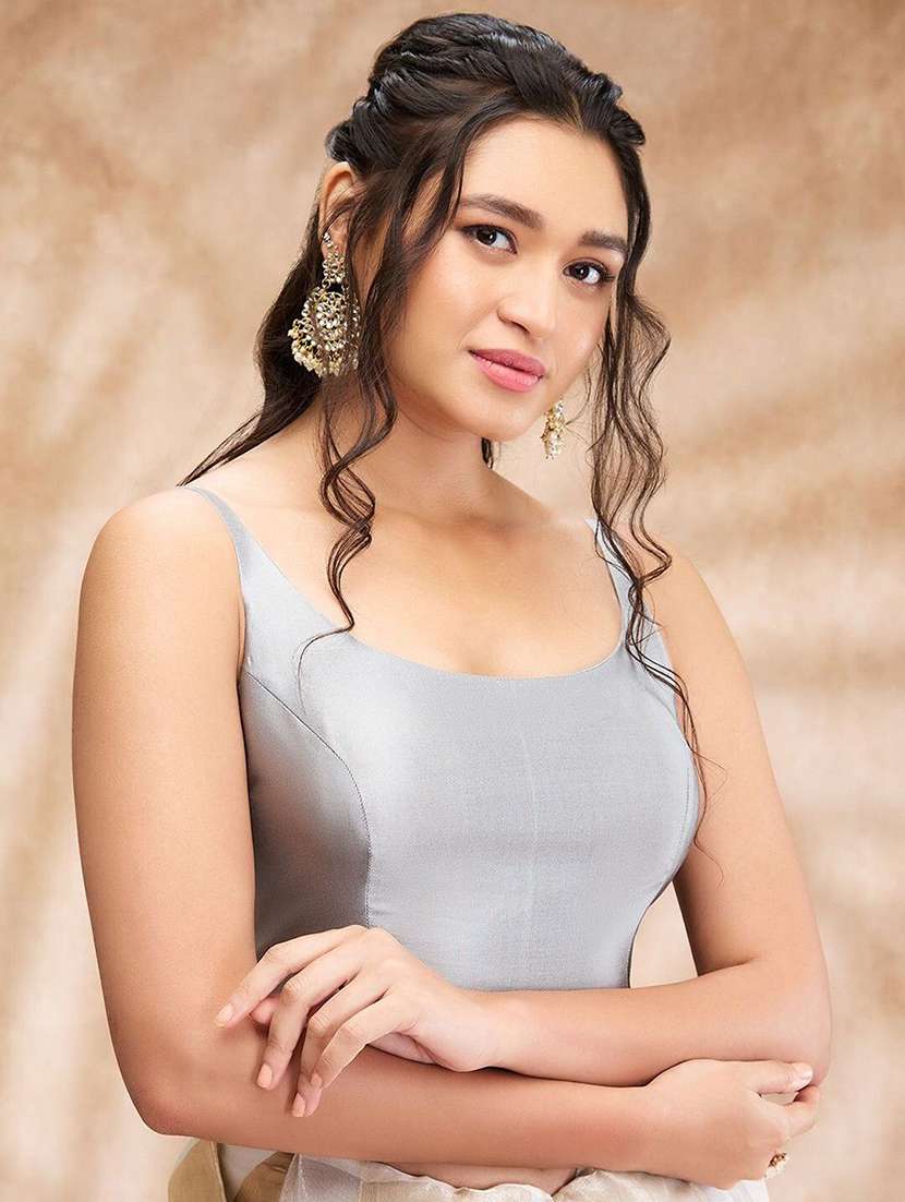 women solid sleeveless stitched blouse - 22081532 -  Standard Image - 1