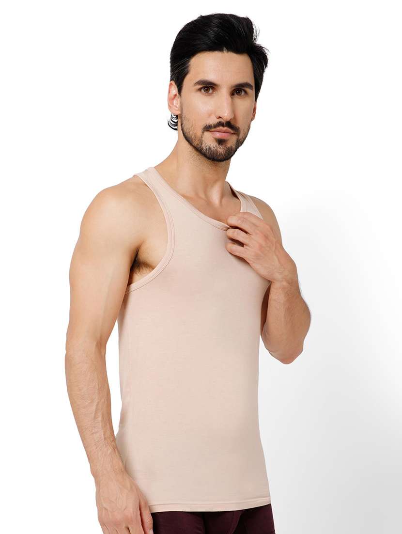 men solid scoop neck vest - 22081985 - Standard Image - 1