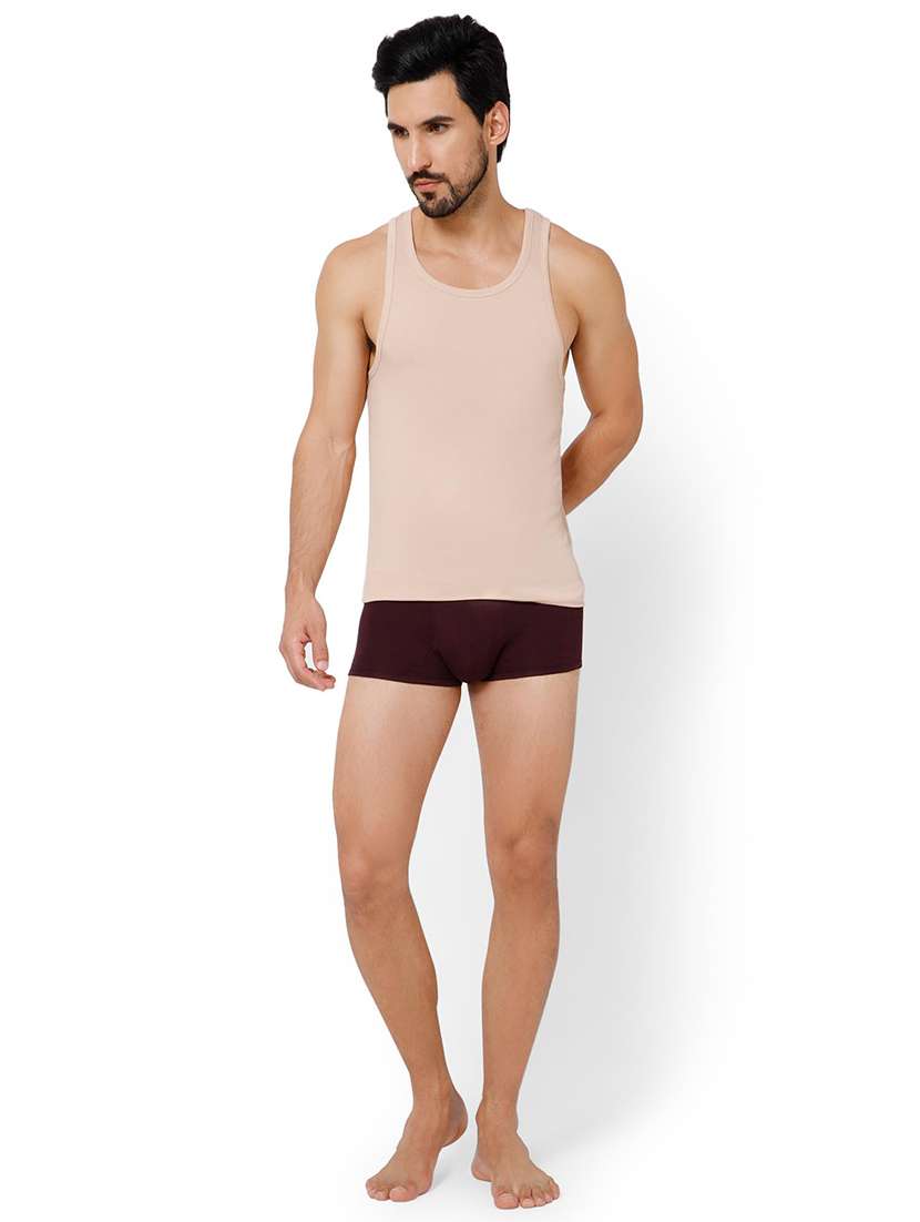 men solid scoop neck vest - 22081985 - Standard Image - 4