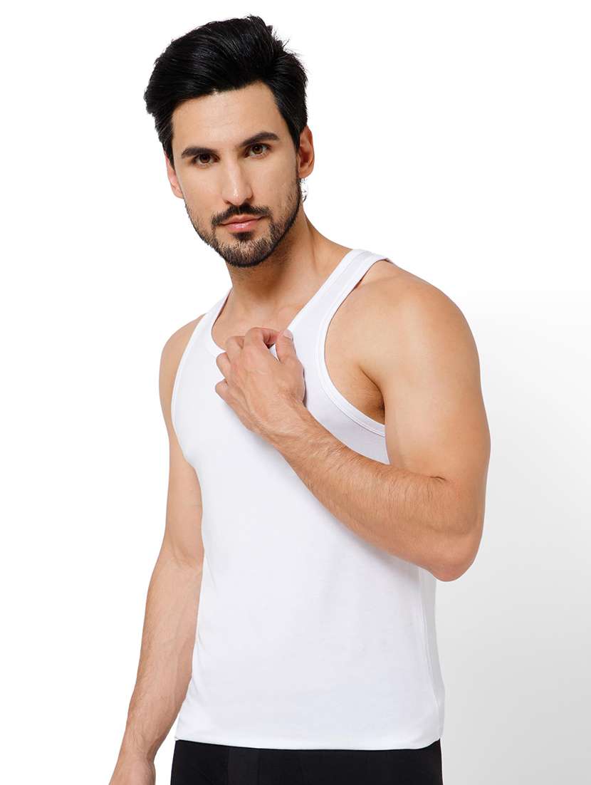men solid scoop neck vest - 22081988 - Standard Image - 1