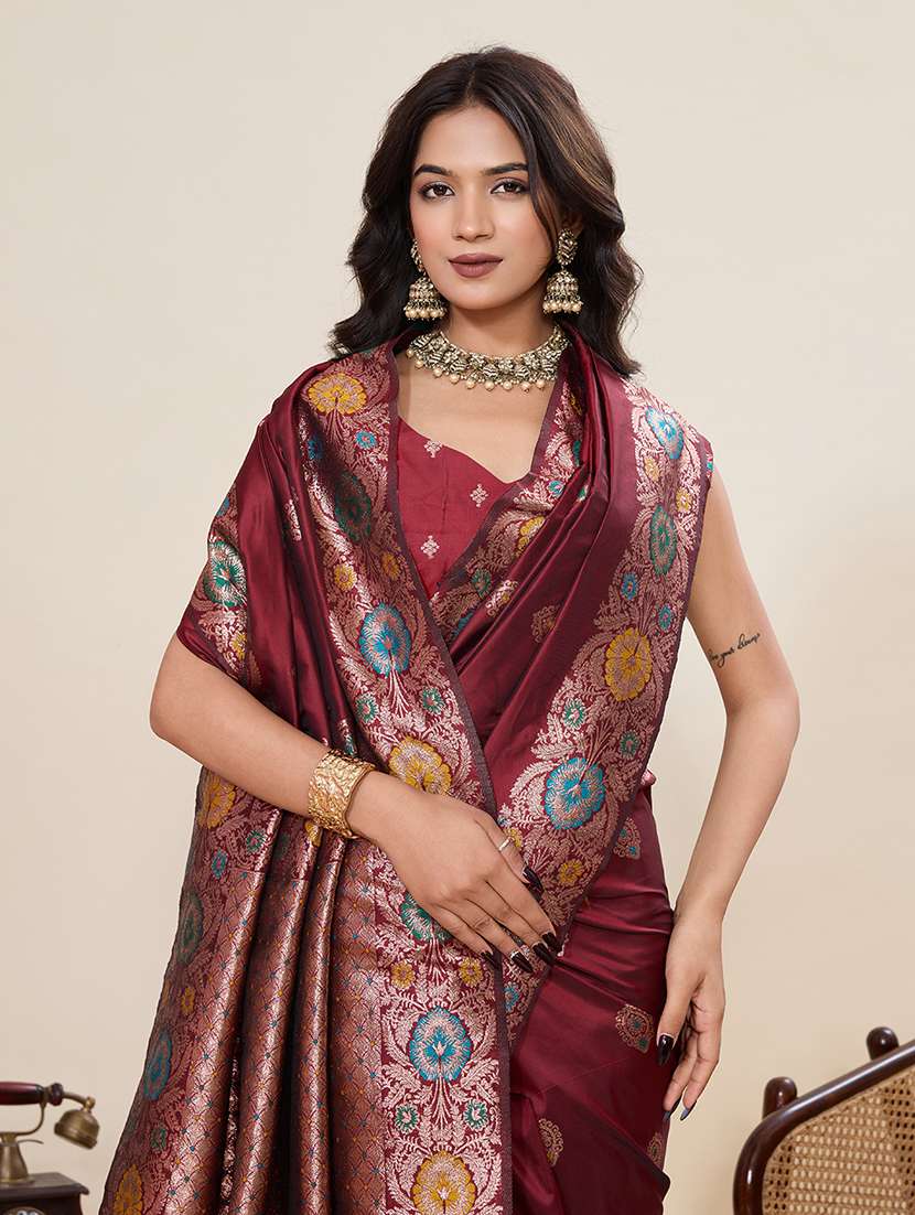 women self design banarasi saree with blouse - 22082204 -  Standard Image - 4