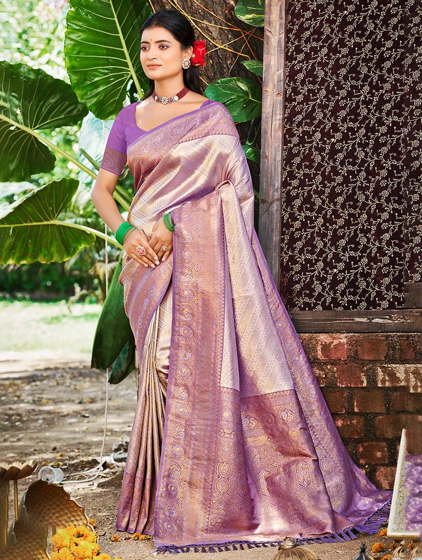women self design kanjivaram saree with blouse