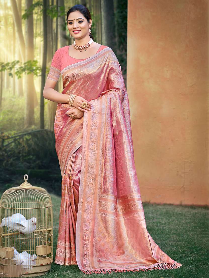 women self design kanjivaram saree with blouse