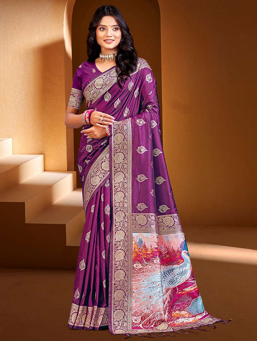 women self design banarasi saree with blouse