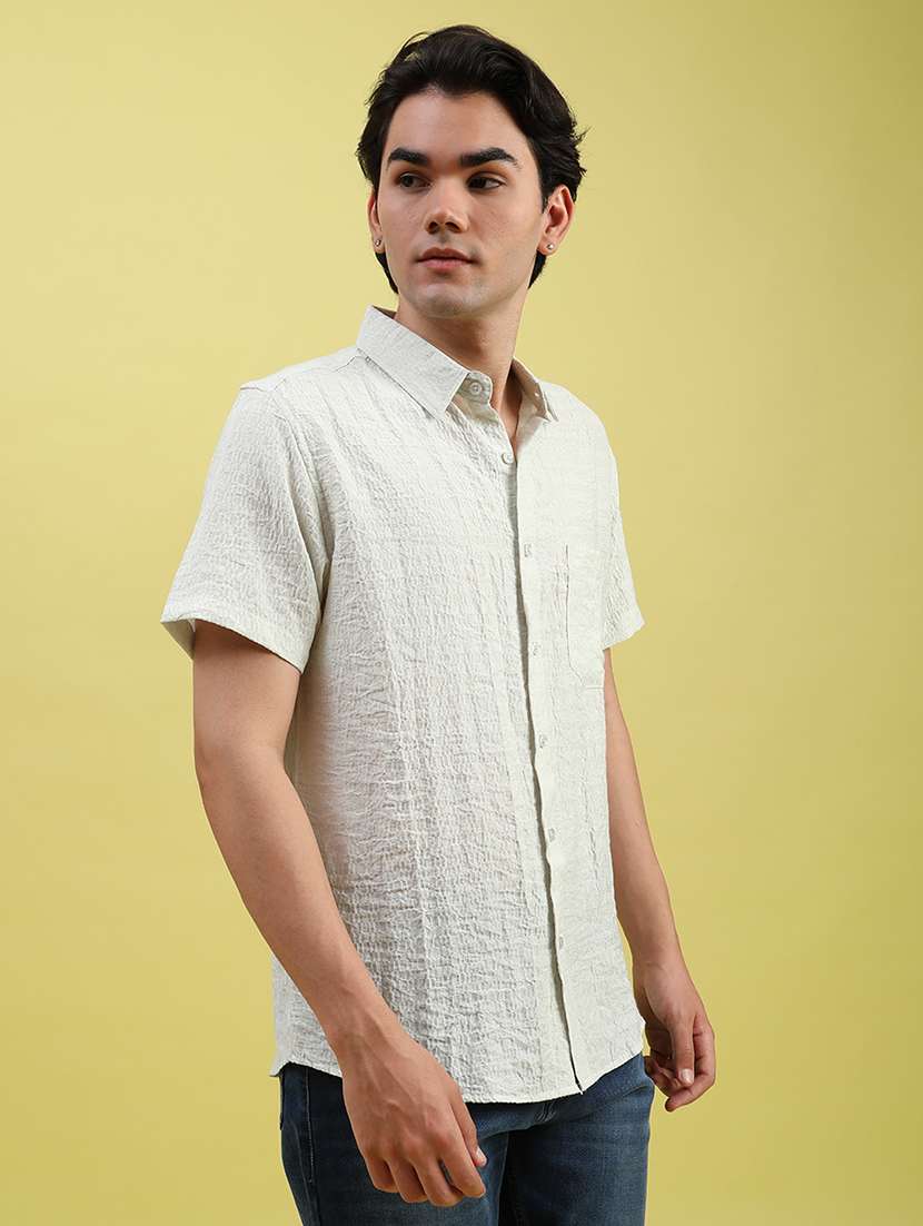 men textured short sleeves regular fit t-shirt  - 22082461 -  Standard Image - 1