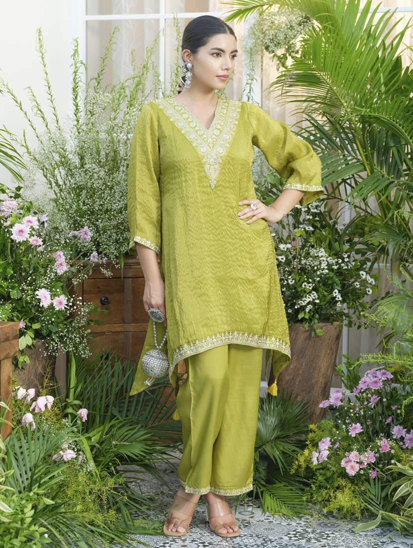 women solid three quarter sleeve kurta pant set - 22082474 -  Standard Image - 1
