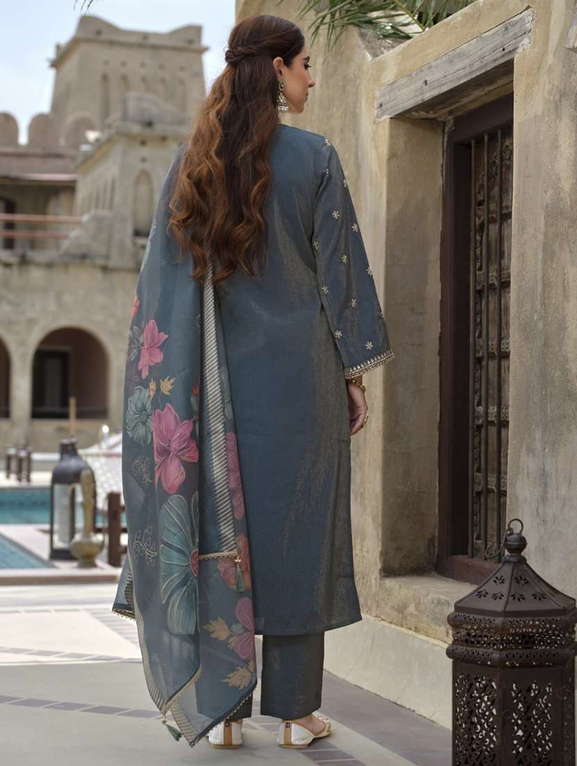 women embroidered long sleeve kurta pant with dupatta set - 22082545 - Standard Image - 4