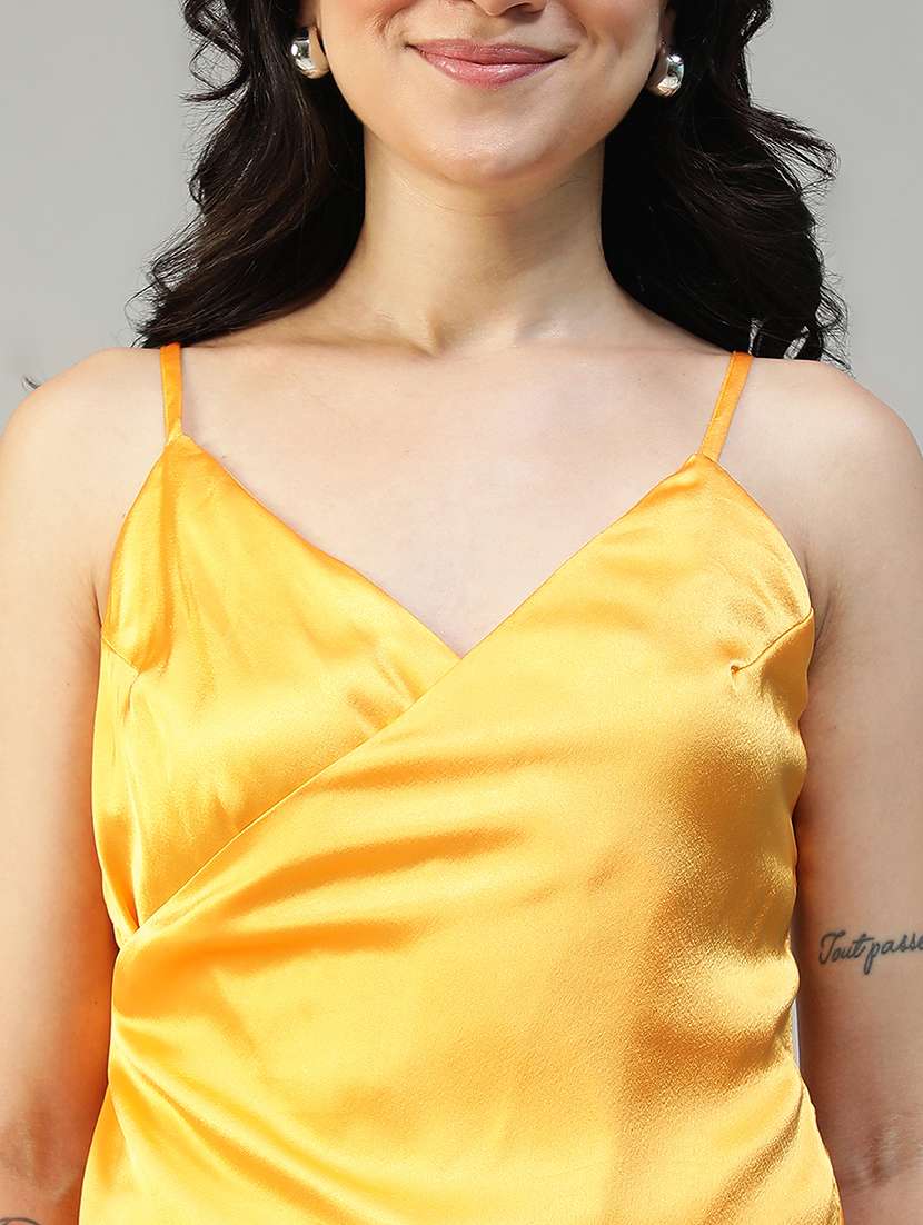 women solid shoulder strap regular fit top - 22082596 - Standard Image - 4