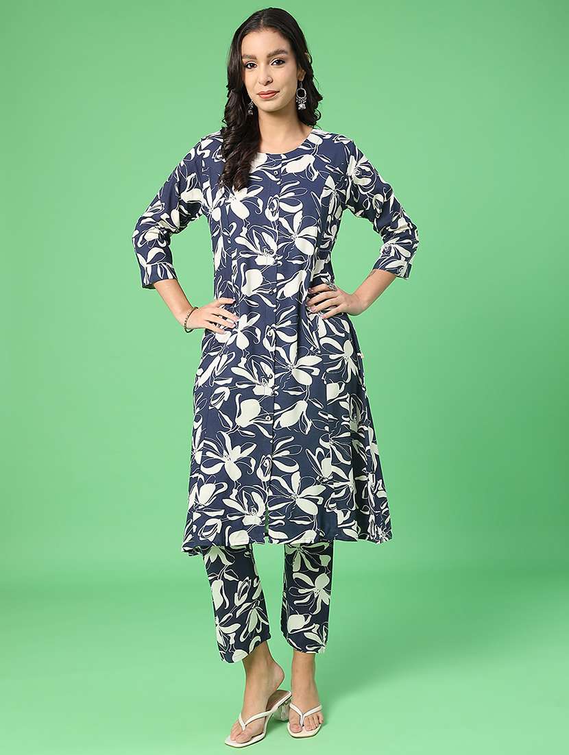 women printed three quarter sleeve co-ord set - 22082881 -  Standard Image - 1