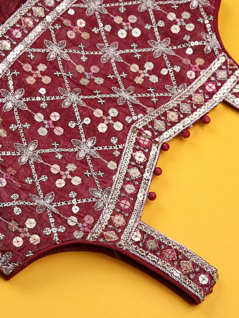 girls embroidered sleeveless kurta and salwar with dupatta - 22082953 -  Standard Image - 4