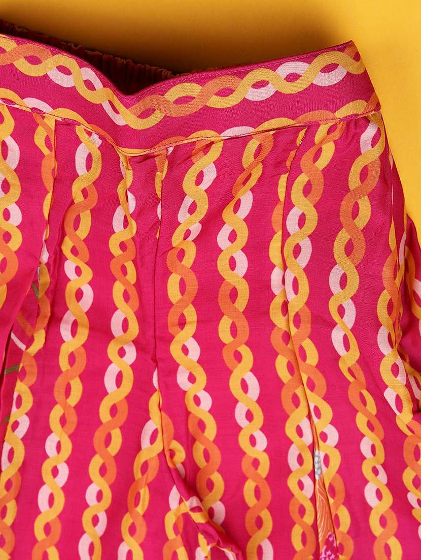 Girls Printed Sleeveless Kurta And Palazzo With Dupatta - 22082955 -  Standard Image - 4