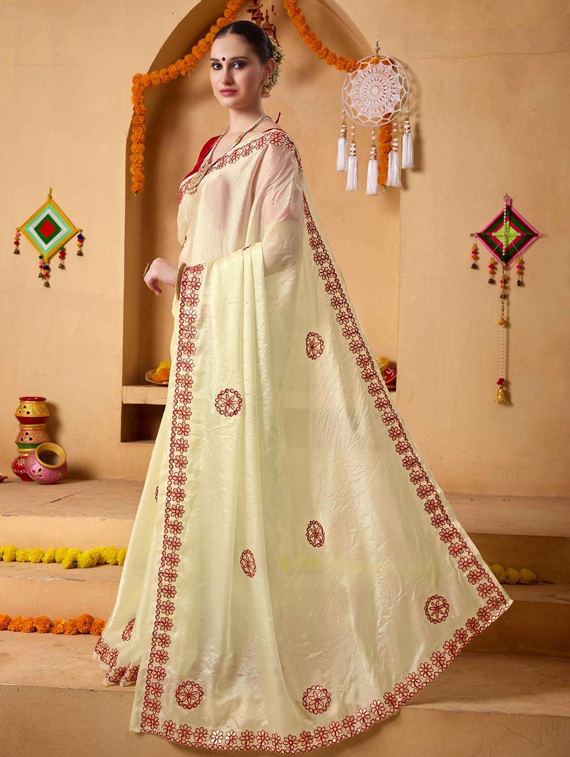 women solid with work embroidered saree with blouse - 22083006 -  Standard Image - 1