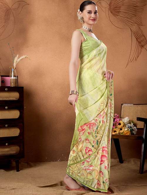 women floral printed saree with blouse - 22083018 -  Standard Image - 0