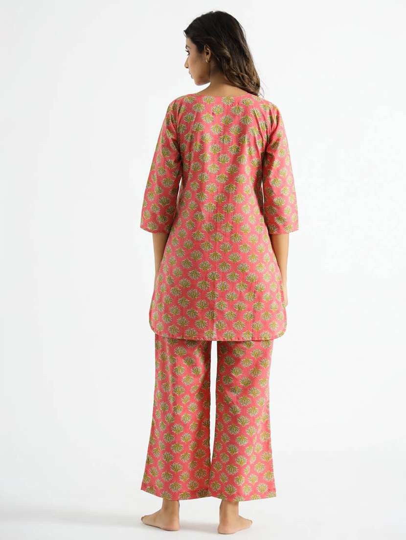 women three quarter sleeve regular fit ethnic co-ord set - 22083101 -  Standard Image - 1