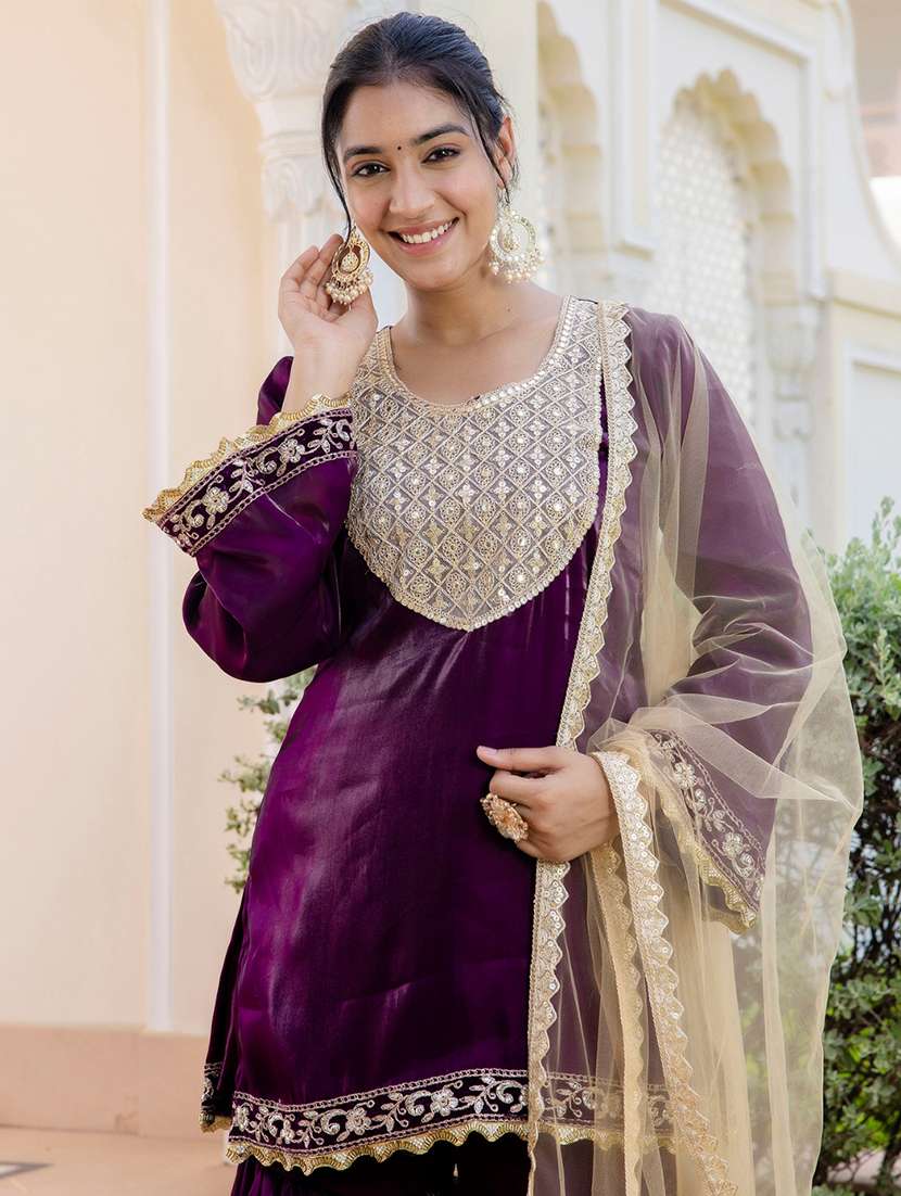 women embroidered long sleeve kurta sharara with dupatta set - 22083225 - Standard Image - 4