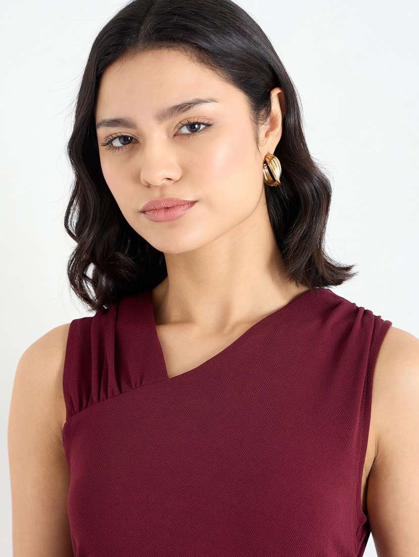 women maroon solid sleeveless slim fit top - 22083463 - Standard Image - 4