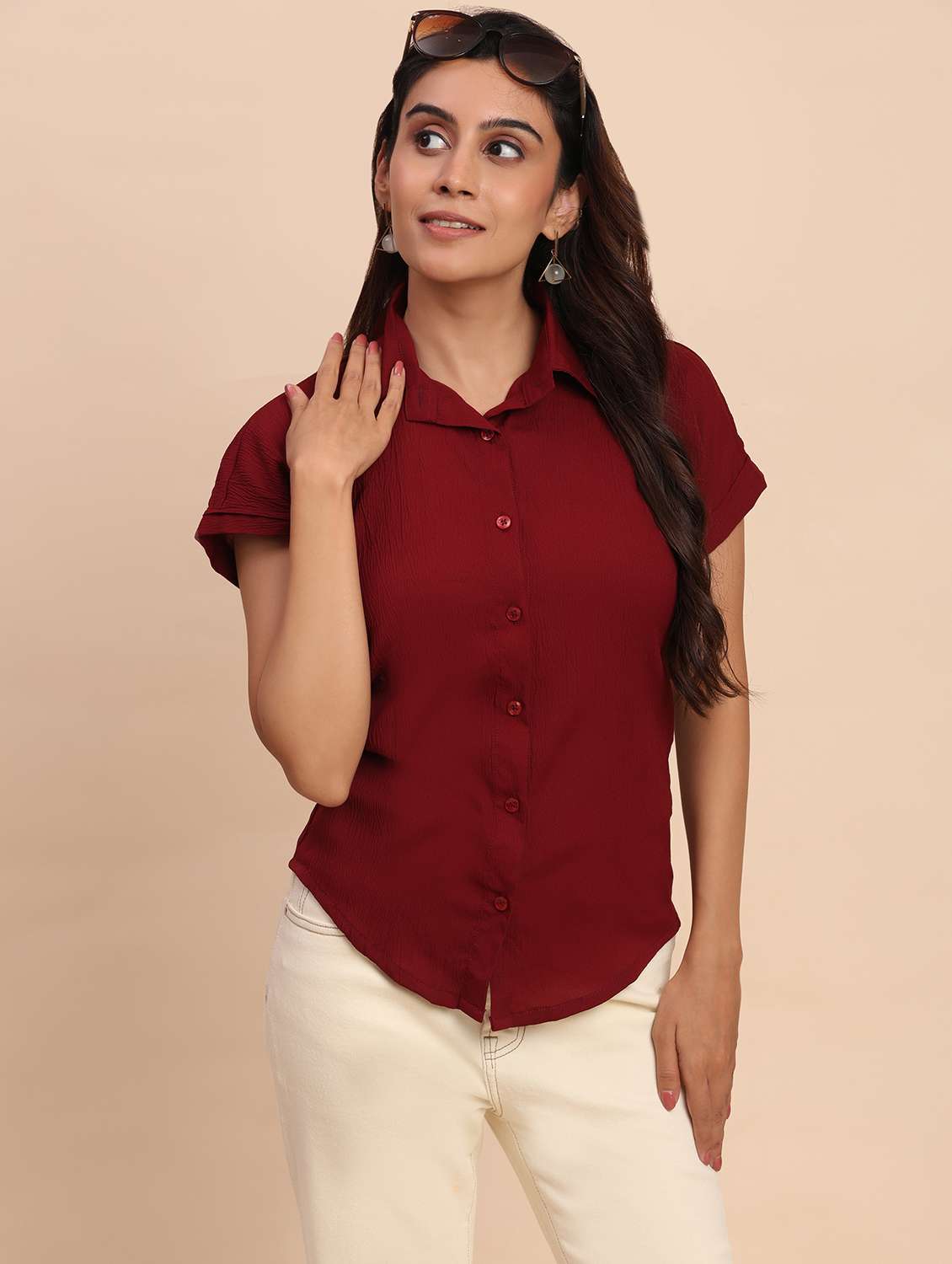 women solid short sleeve collared shirt - 22083598 - Standard Image - 4
