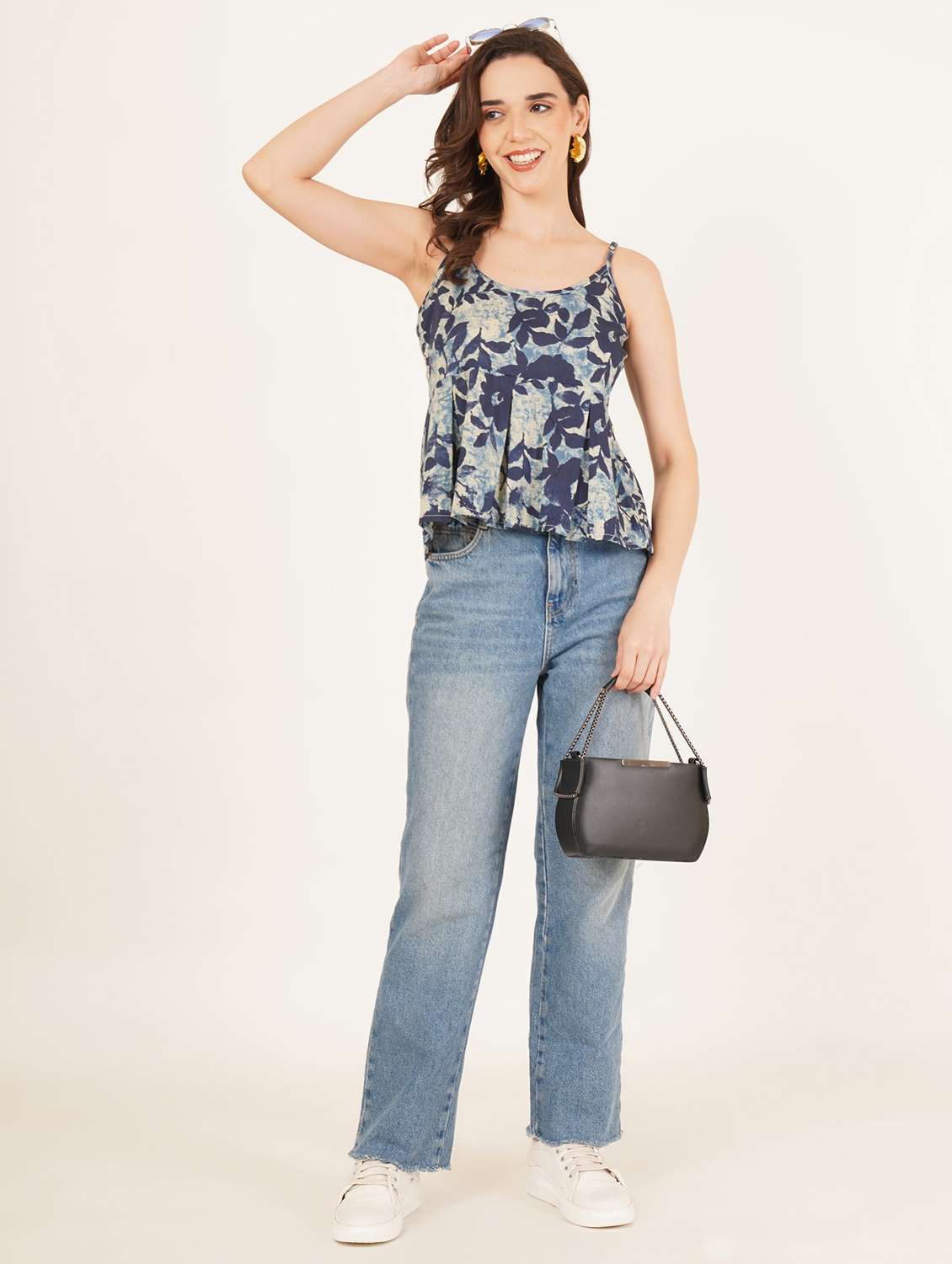 women printed shoulder strap peplum top - 22083634 - Standard Image - 6