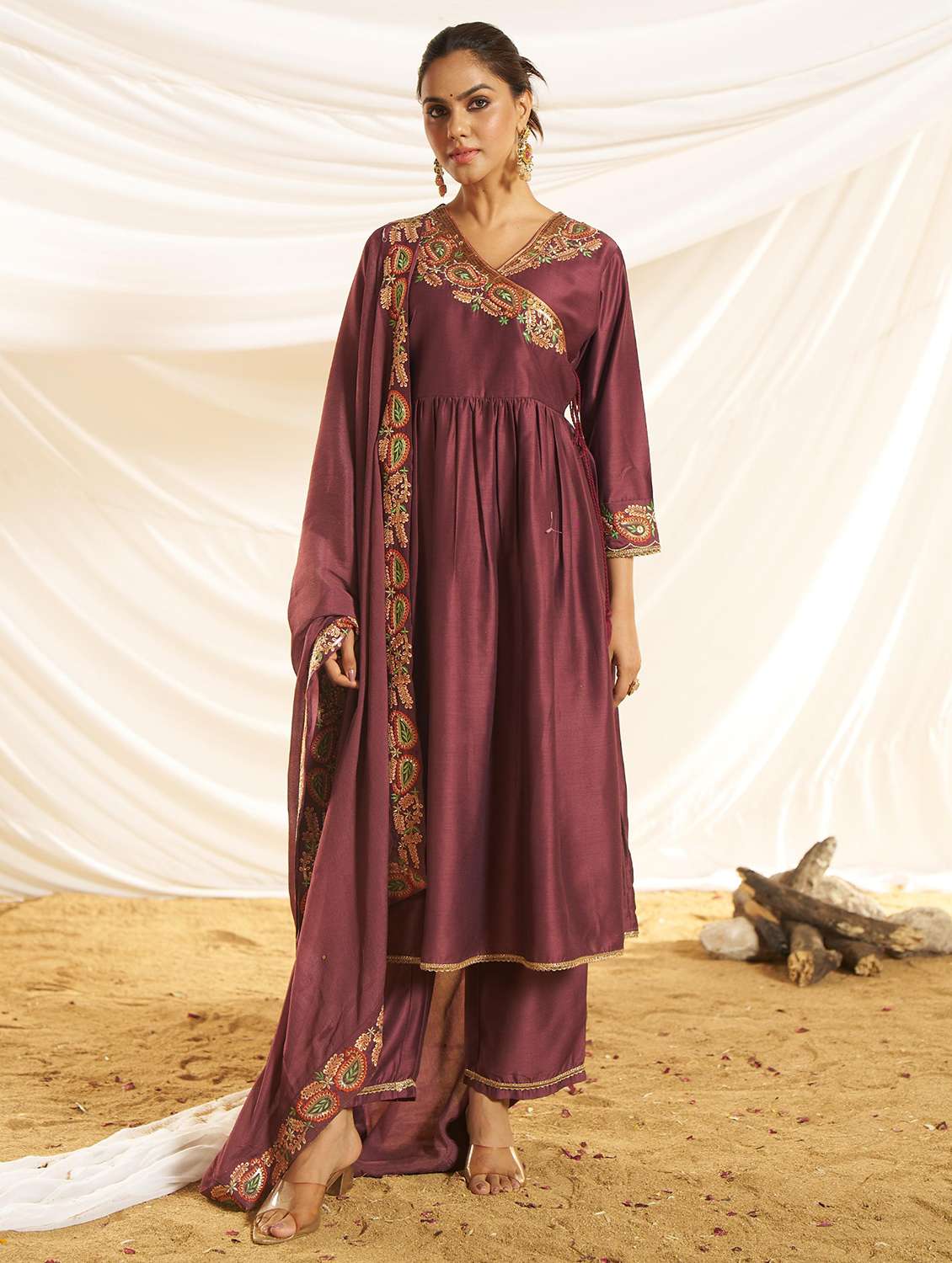 women embroidered three quarter sleeve kurta pant with dupatta set - 22083648 -  Standard Image - 1