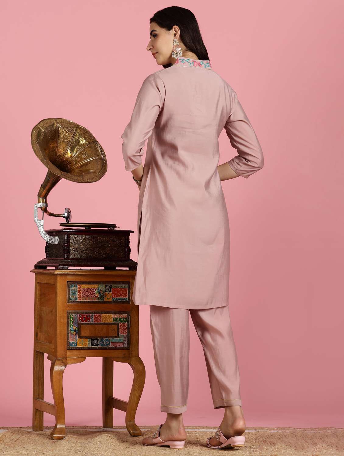 women embroidered three quarter sleeve kurta pant set - 22083651 -  Standard Image - 4