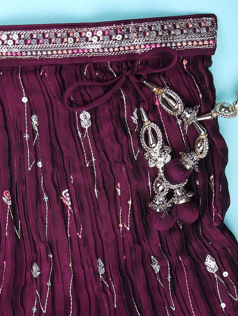 Girls Embroidered Sleeveless Lehenga And Choli With Dupatta - 22083951 -  Standard Image - 4