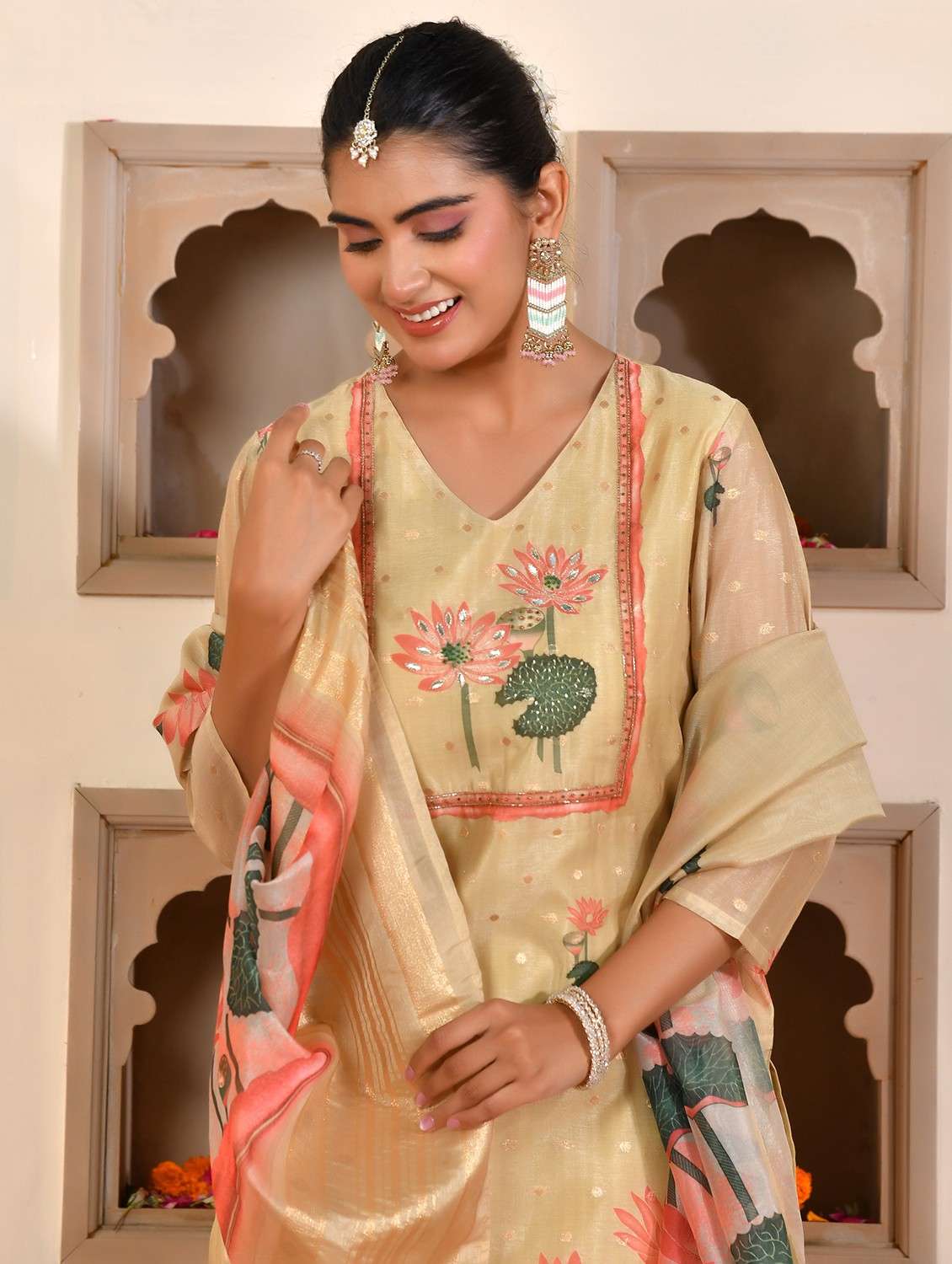 women floral three quarter sleeve kurta pant with dupatta set - 22084000 - Standard Image - 4