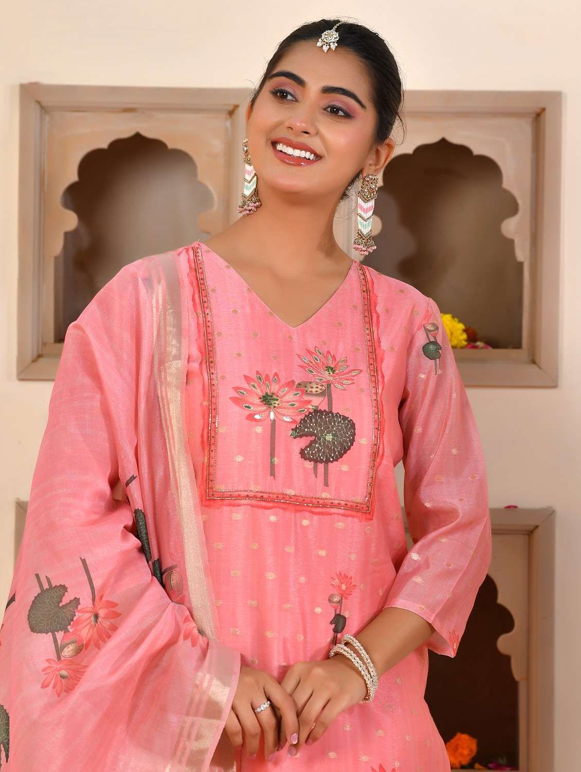 women floral three quarter sleeve kurta pant with dupatta set - 22084001 -  Standard Image - 4