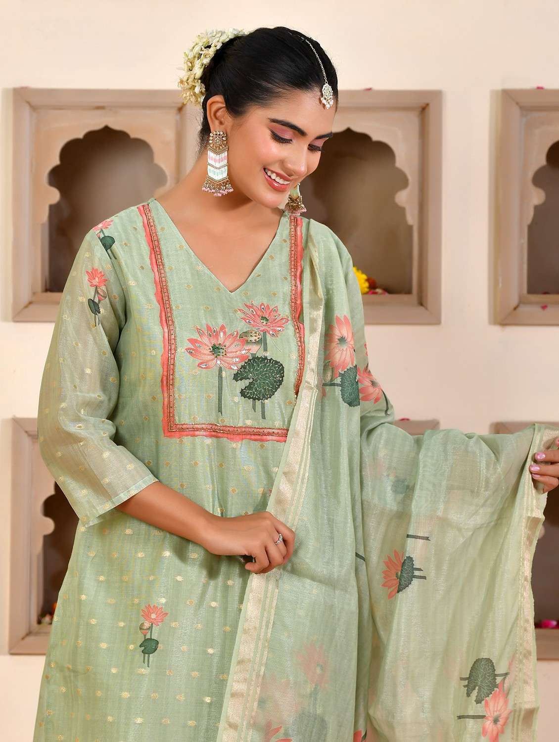 women floral three quarter sleeve kurta pant with dupatta set - 22084003 - Standard Image - 4