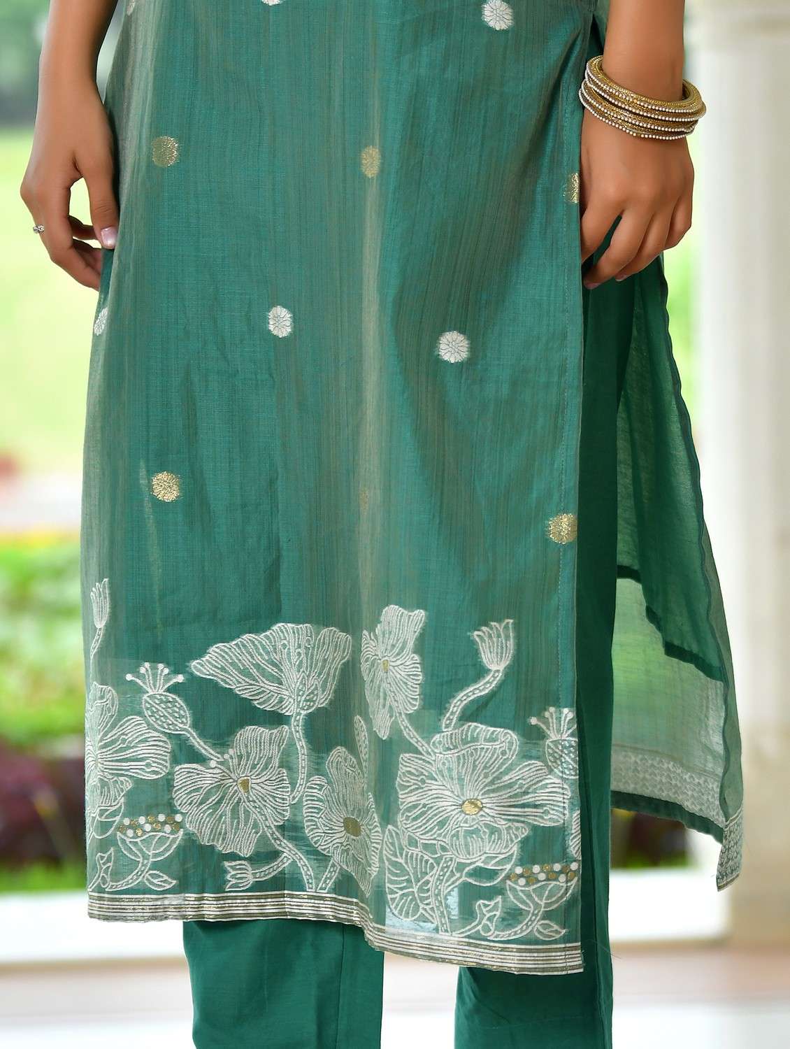 women floral three quarter sleeve kurta pant with dupatta set - 22084004 - Standard Image - 4