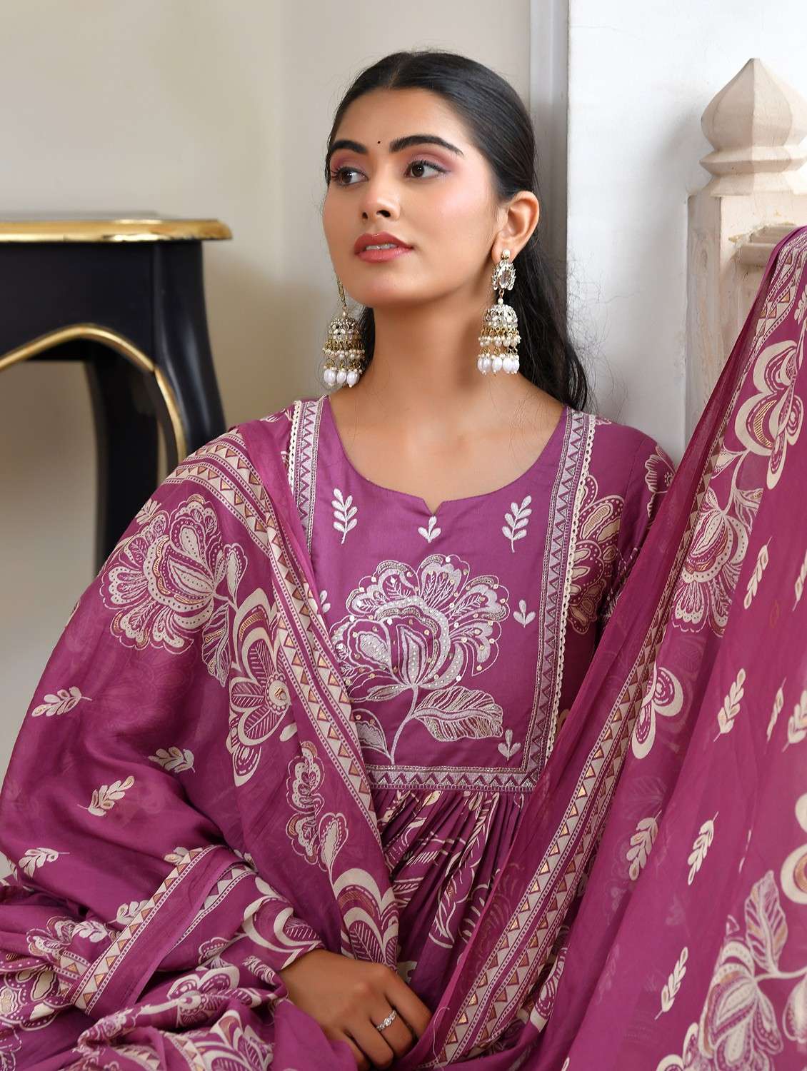 women floral printed three quarter sleeve kurta pant with dupatta set - 22084024 - Standard Image - 4